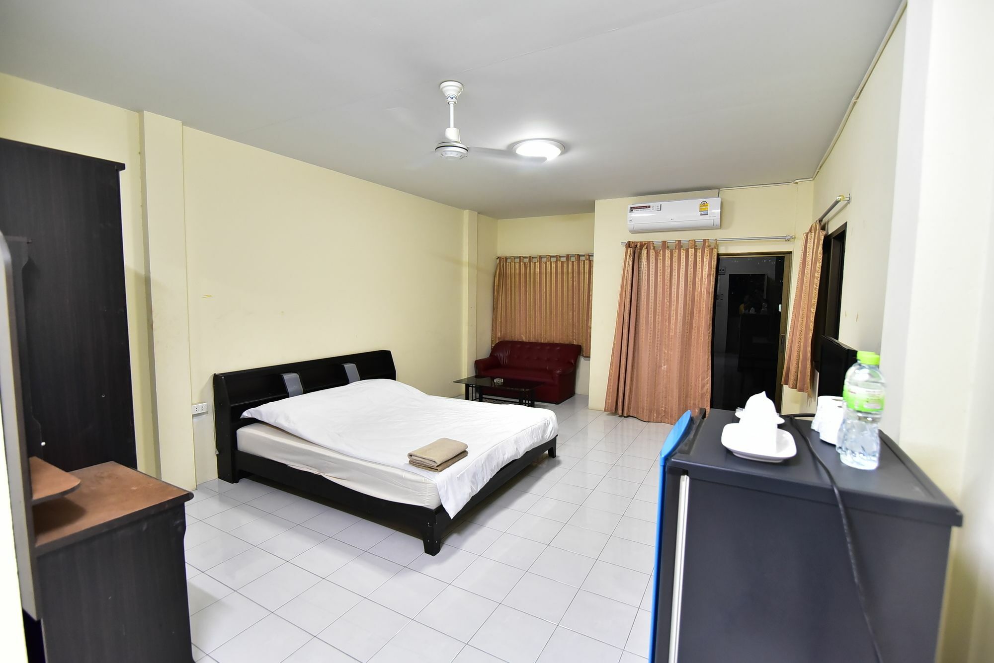Kaesai Place Pattaya Exterior photo